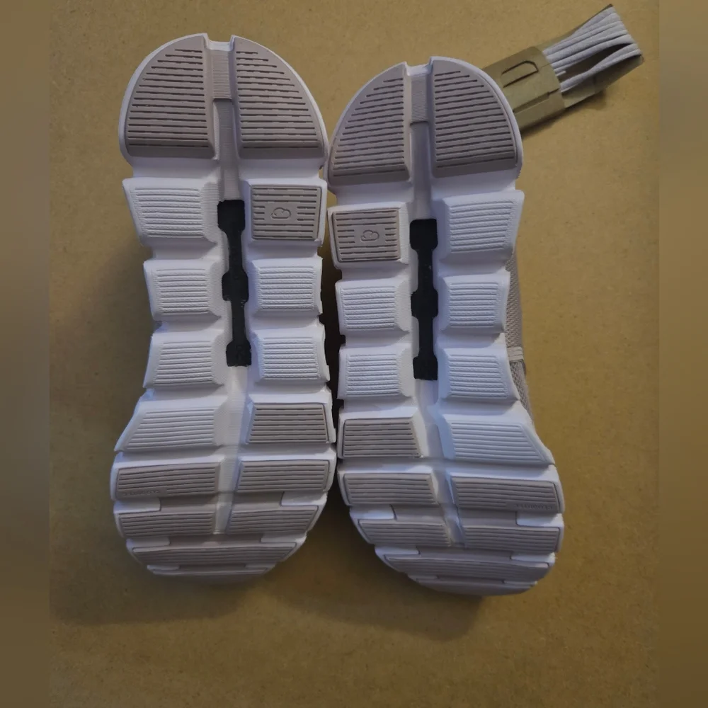 On Running Walking Sneakers Women Size 7.5 Cloud 6 - Picture 5 of 10